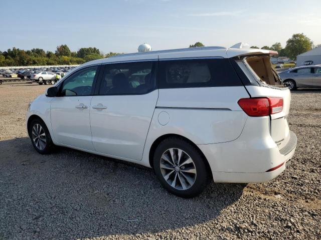 VIN KNDMC5C13G6139945 2016 KIA Sedona, EX no.2