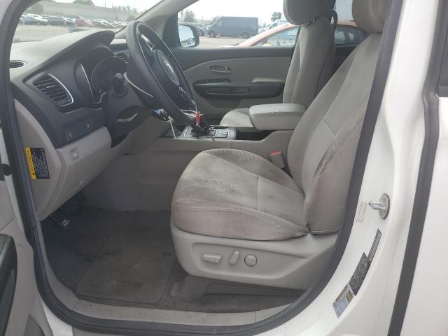 VIN KNDMB5C13F6068408 2015 KIA Sedona, LX no.7