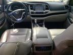 TOYOTA HIGHLANDER photo