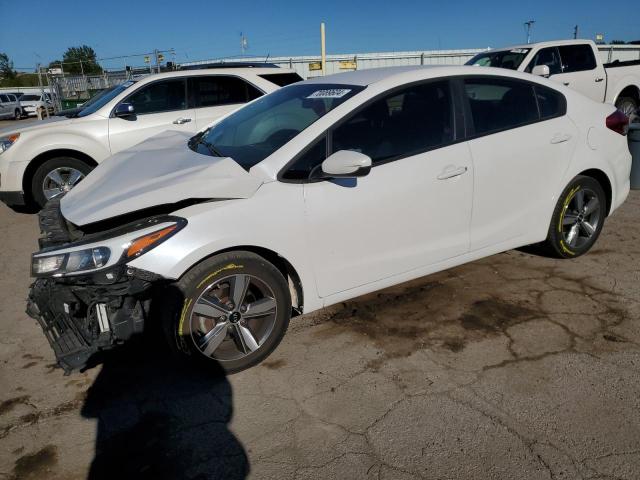 VIN 3KPFL4A74JE200571 2018 KIA Forte, LX no.1