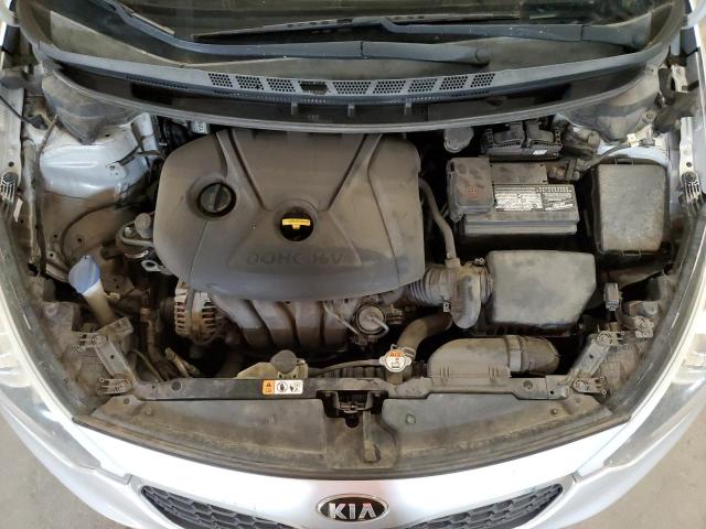 VIN KNAFK4A68G5559904 2016 KIA FORTE no.11