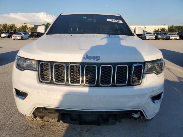 VIN 1C4RJEAG4HC950059 2017 Jeep Grand Cherokee, Laredo no.5