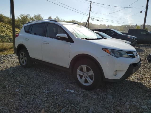 VIN JTMRFREV0D5005528 2013 Toyota RAV4, Xle no.4