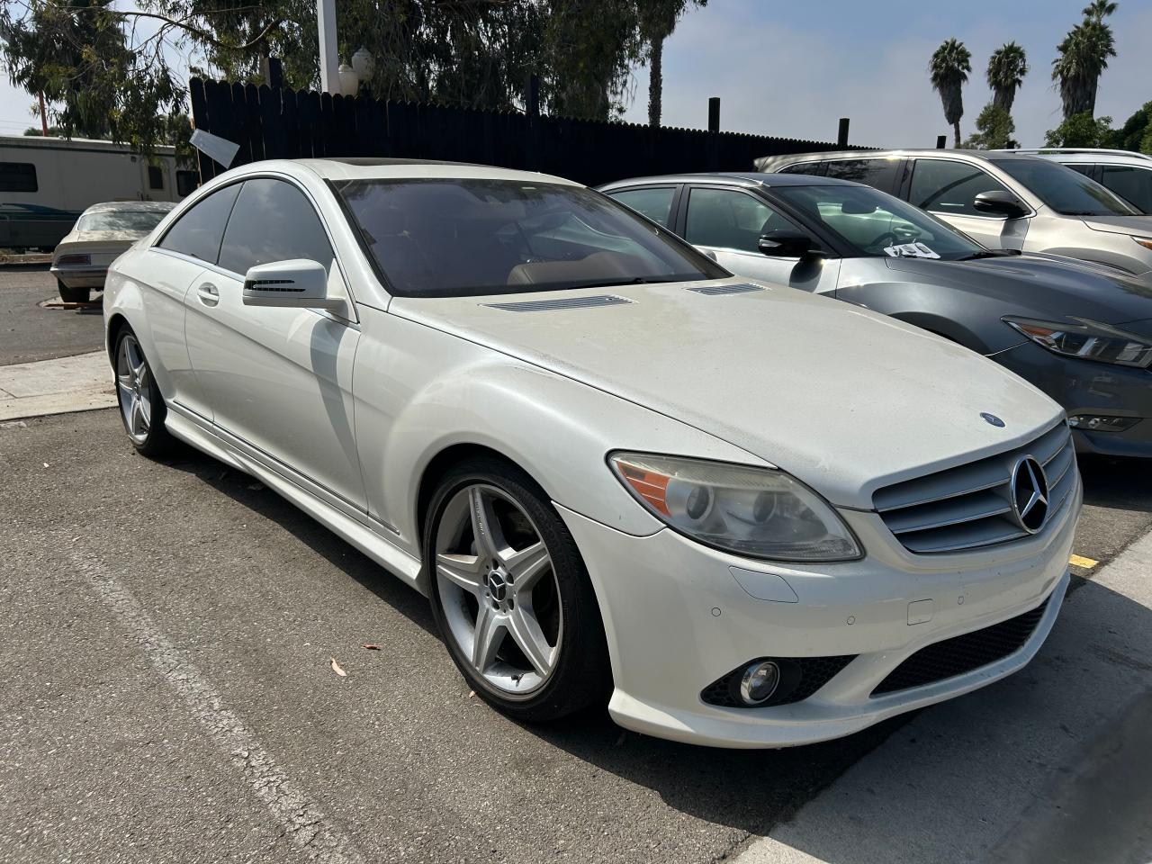 MERCEDES-BENZ CL 550 4MA 2010 cream coupe gas WDDEJ8GB7AA025620 photo #1