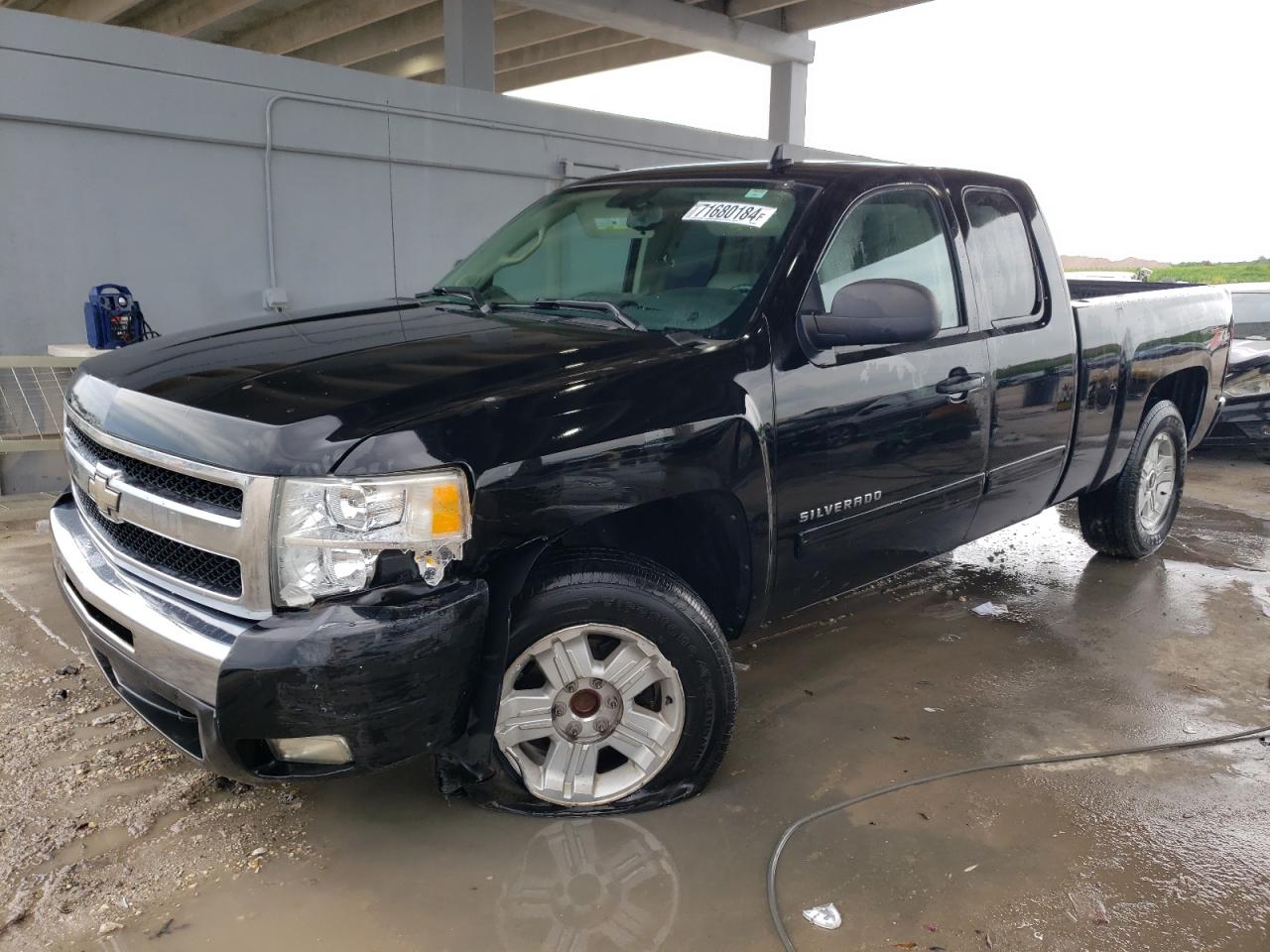 Chevrolet Silverado 2011 LTZ