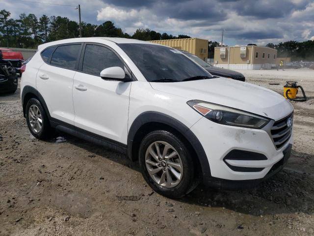 VIN KM8J23A43JU694142 2018 Hyundai Tucson, SE no.4