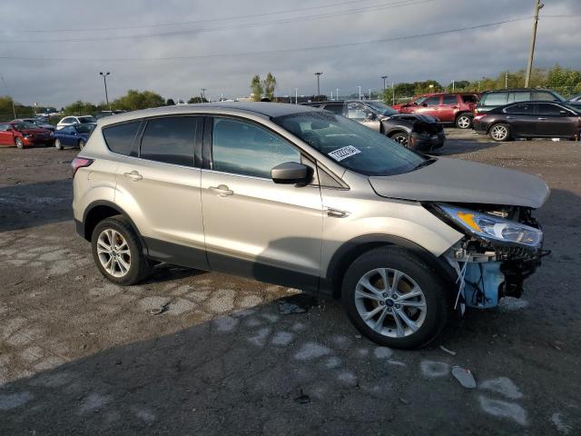 VIN 1FMCU0GD3HUD25803 2017 Ford Escape, SE no.4