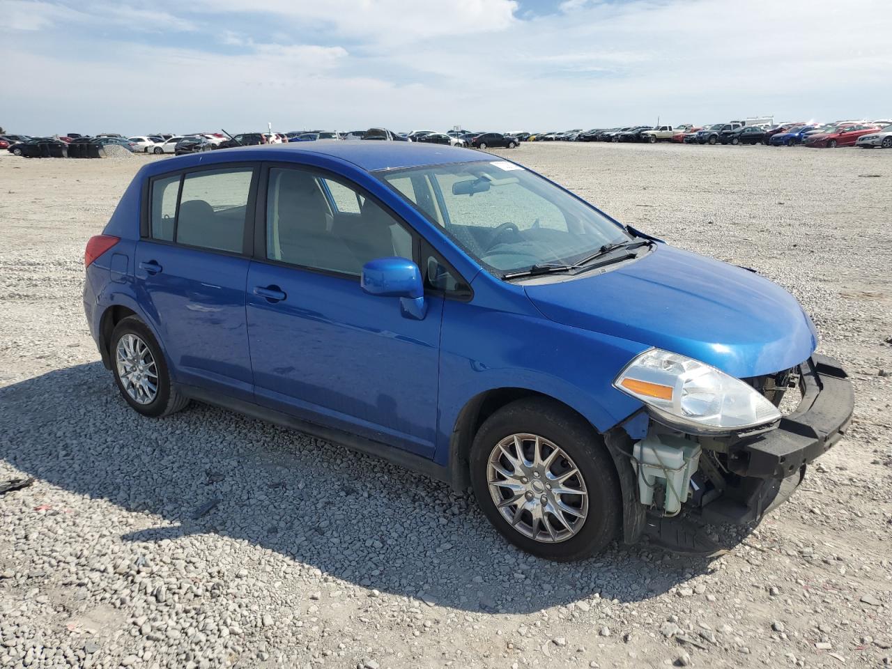 Lot #2825243956 2008 NISSAN VERSA S