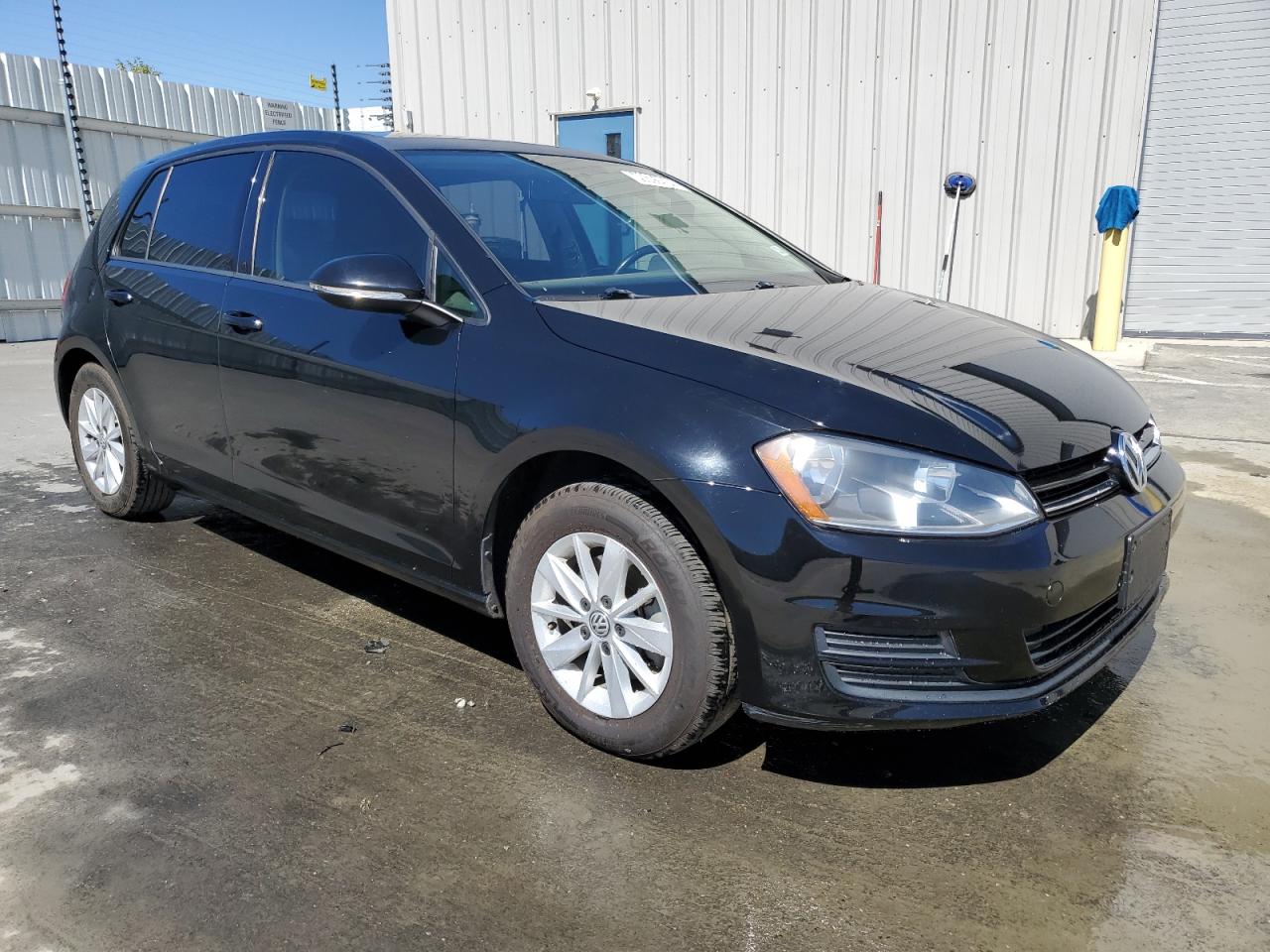 Lot #3316803424 2015 VOLKSWAGEN GOLF