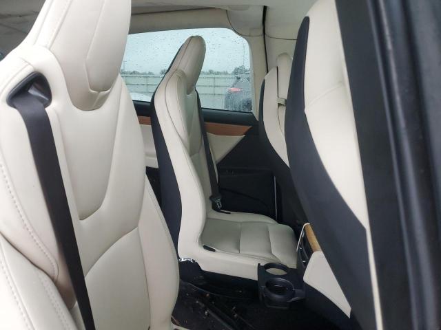 VIN 5YJXCBE28KF184913 2019 Tesla MODEL X no.10