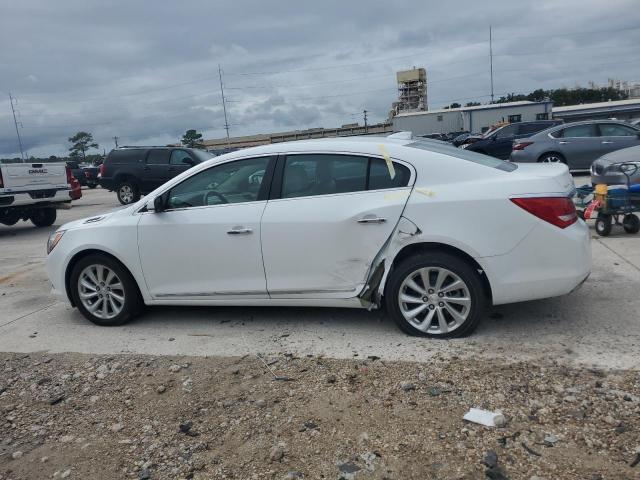 VIN 1G4GB5G35GF161341 2016 Buick Lacrosse no.2