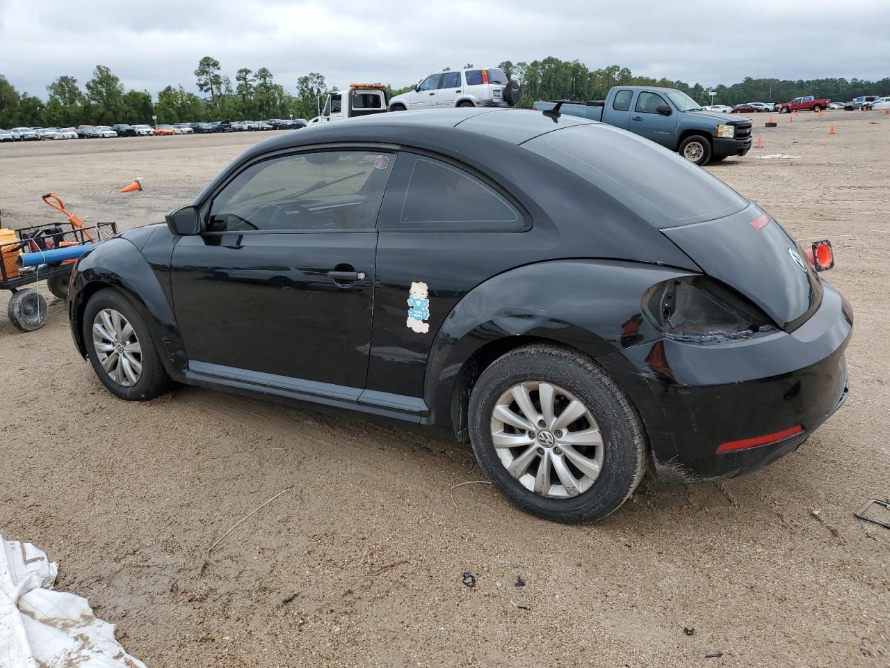 Lot #3026128281 2013 VOLKSWAGEN BEETLE