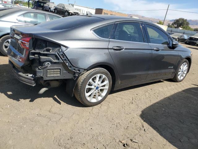 VIN 3FA6P0LU8KR202825 2019 Ford Fusion, SE no.3