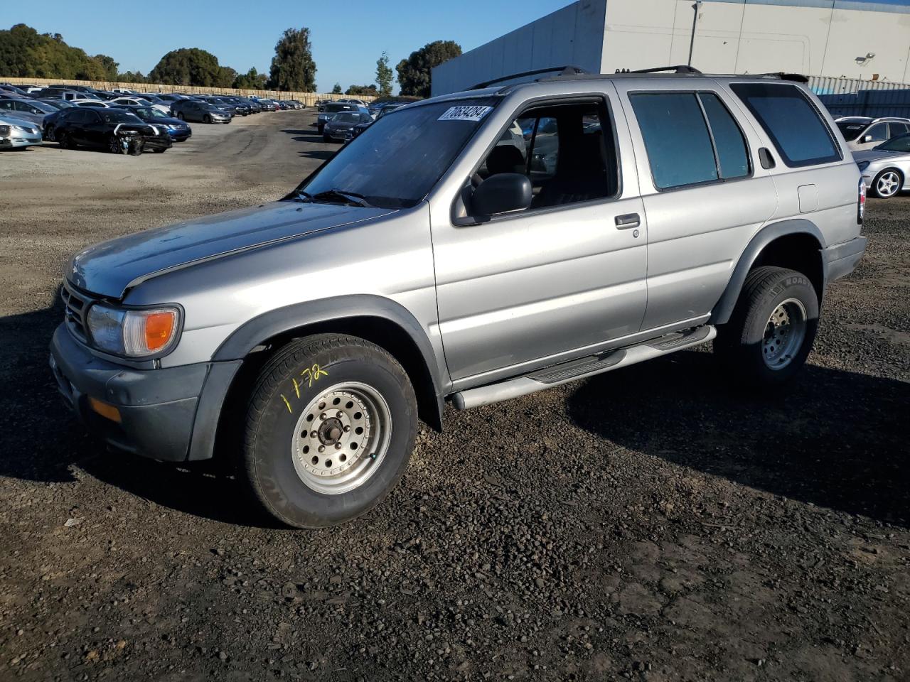 Nissan Pathfinder 1998 Wagon Body Type