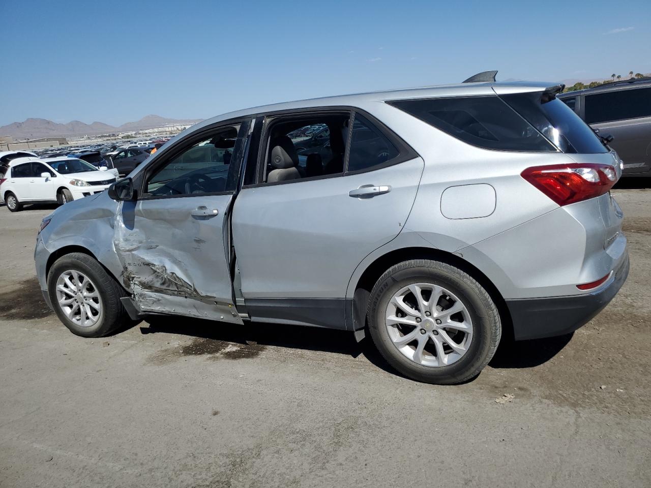 Lot #2923682602 2018 CHEVROLET EQUINOX LS