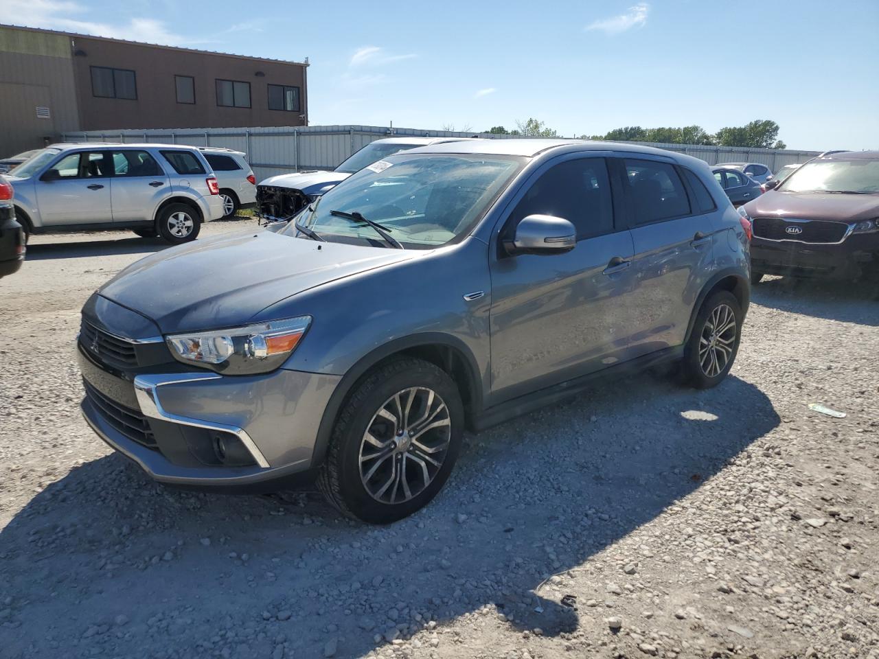 Lot #2897247329 2016 MITSUBISHI OUTLANDER