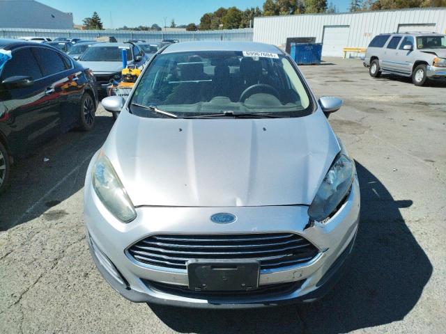 VIN 3FADP4AJ3FM160509 2015 Ford Fiesta, S no.5