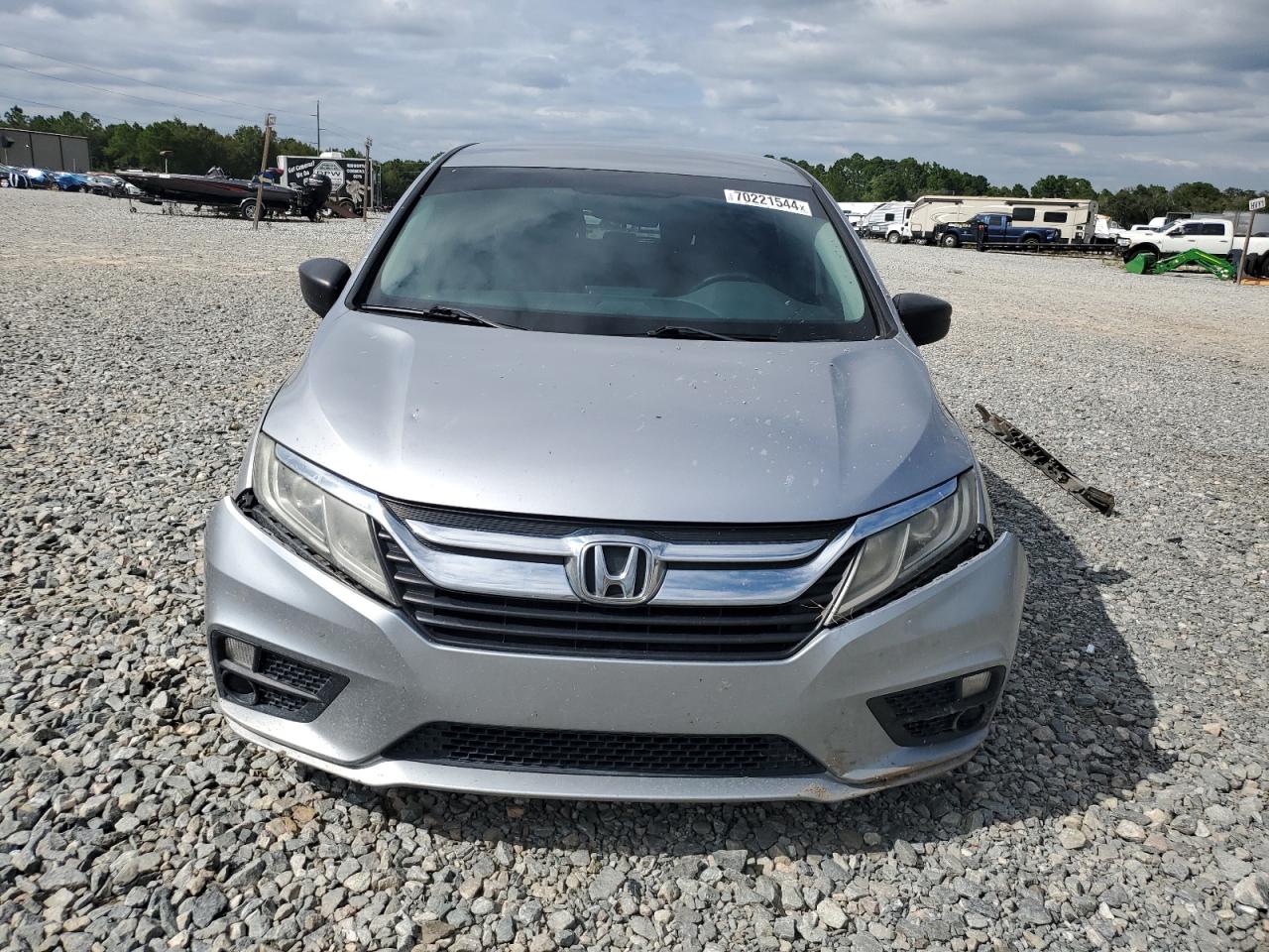 Lot #2940534477 2018 HONDA ODYSSEY LX