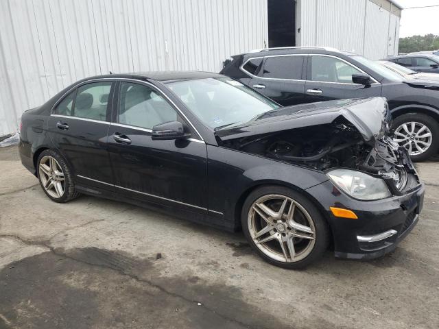 VIN WDDGF8AB7DR246319 2013 Mercedes-Benz C-Class, 3... no.4