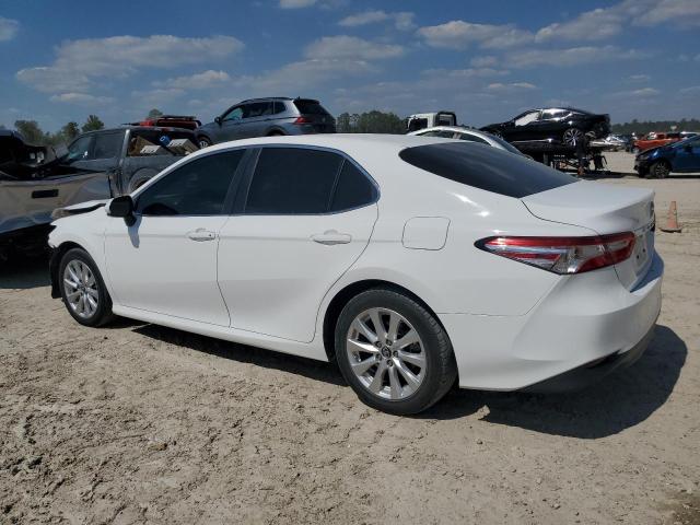 2018 TOYOTA CAMRY L - 4T1B11HK9JU519572