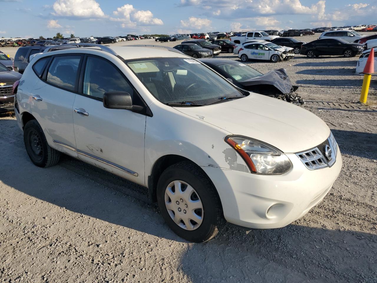 Lot #2923421869 2014 NISSAN ROGUE SELE