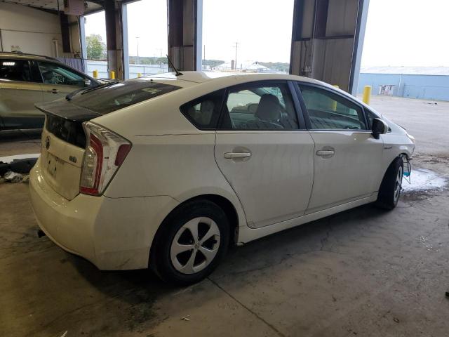 VIN JTDKN3DU3E0357852 2014 Toyota Prius no.3