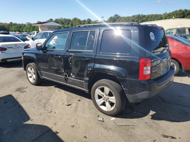 VIN 1C4NJRFB5FD425747 2015 Jeep Patriot, Latitude no.2