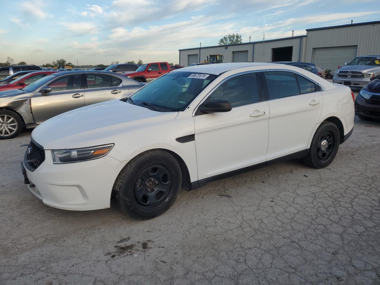 Lot #2809342921 2015 FORD TAURUS POL