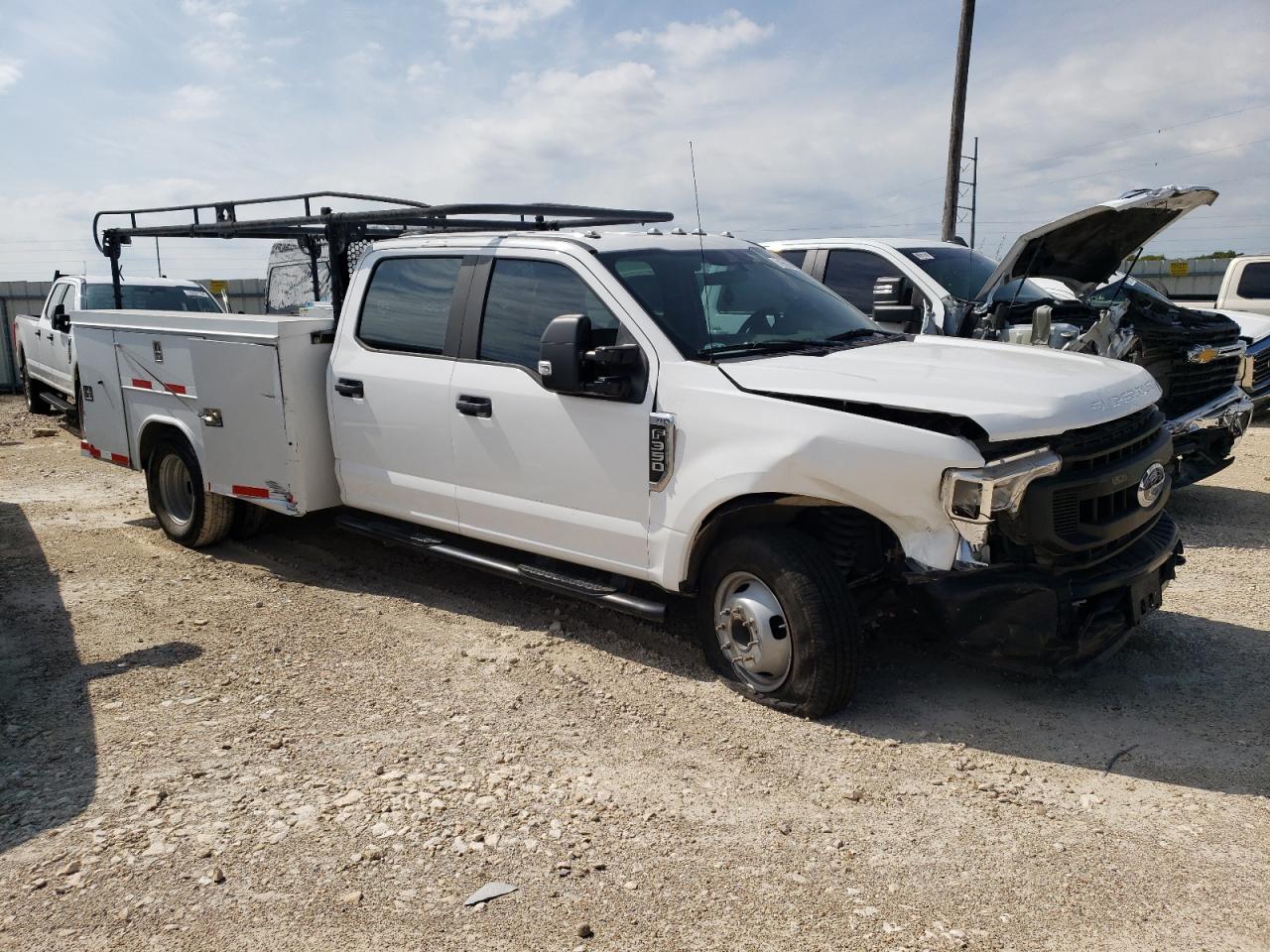 Lot #2855744251 2020 FORD F350 SUPER