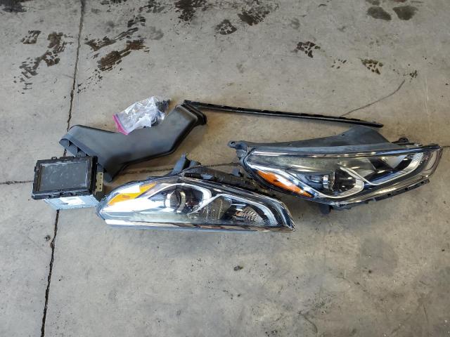 2018 HYUNDAI SONATA SE - 5NPE24AFXJH622541