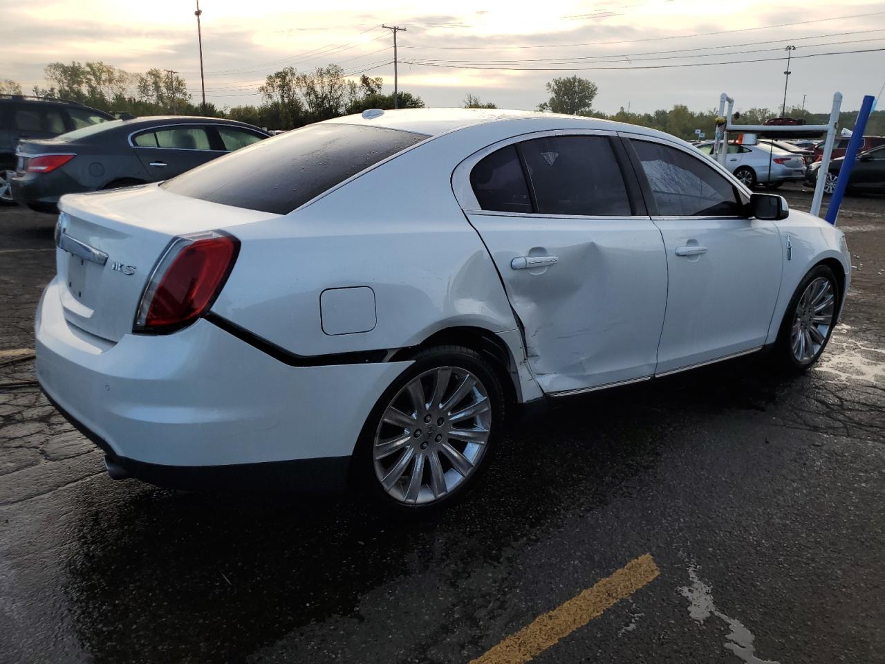 Lot #2962518760 2010 LINCOLN MKS