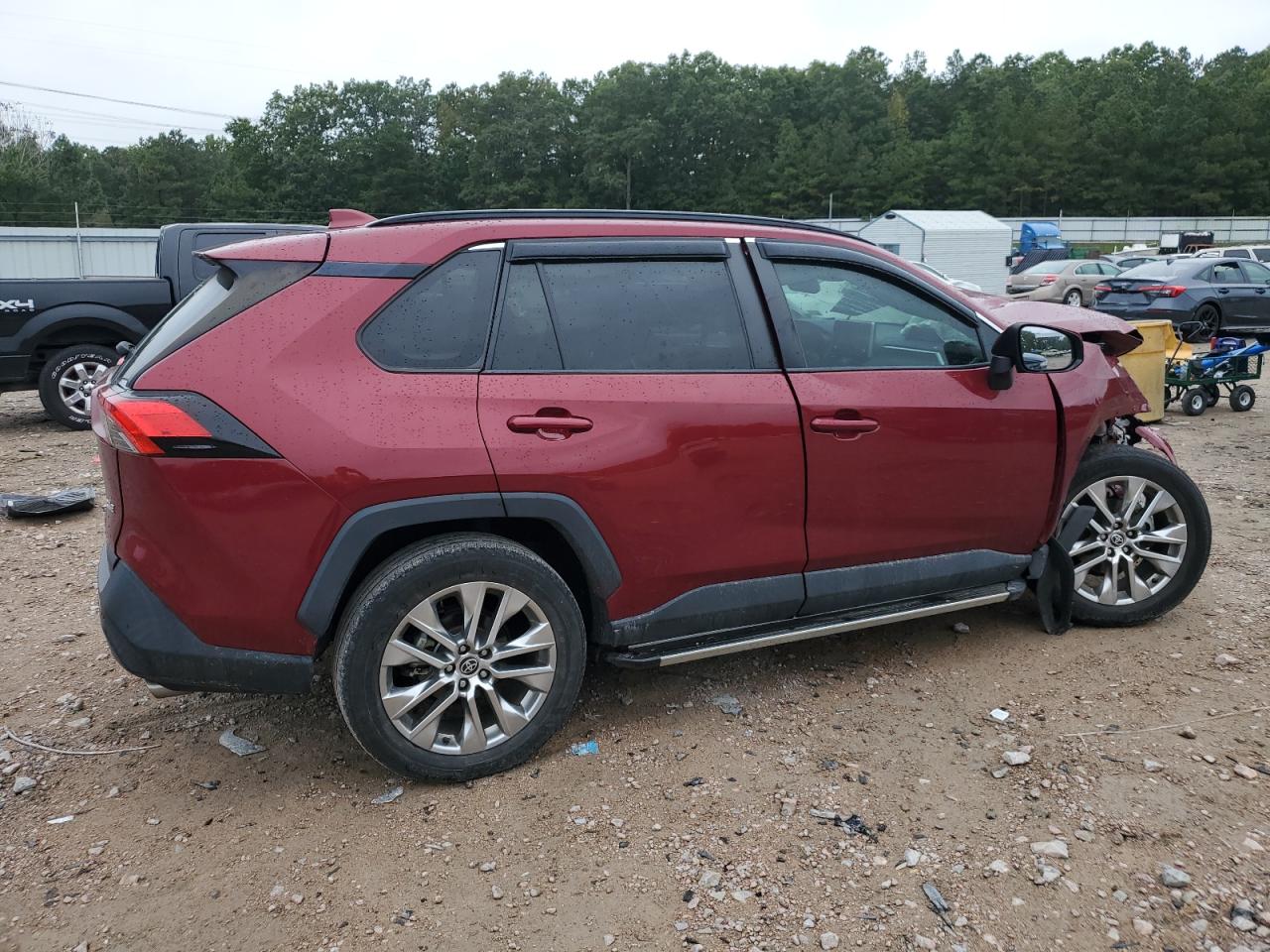 Lot #2976411003 2021 TOYOTA RAV4 XLE P