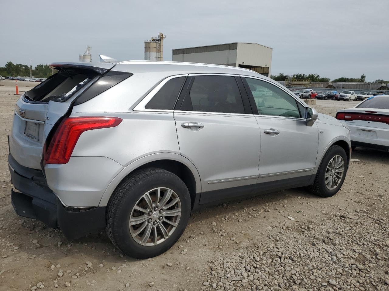 Lot #2986868881 2017 CADILLAC XT5 LUXURY