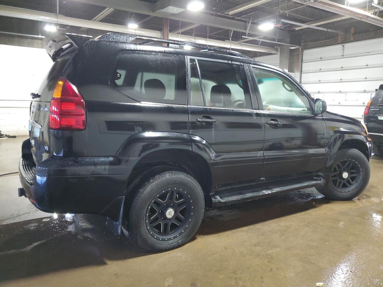 Lot #2945116682 2003 LEXUS GX 470