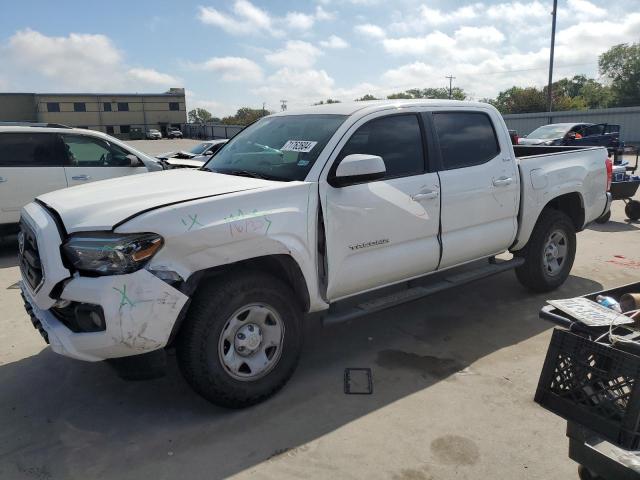 VIN 5TFAZ5CN4GX019392 2016 Toyota Tacoma, Double Cab no.1