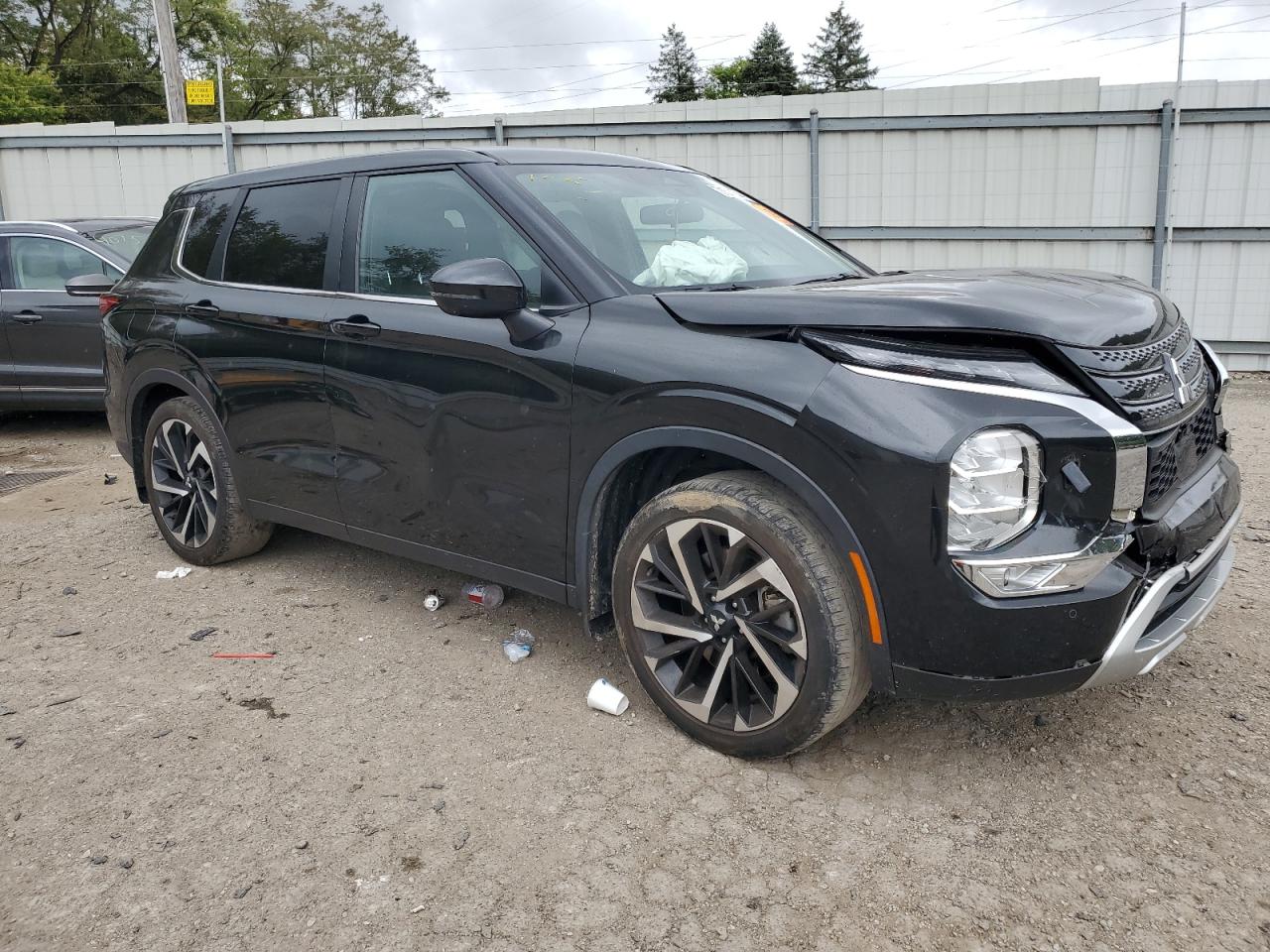 Lot #2945560283 2022 MITSUBISHI OUTLANDER