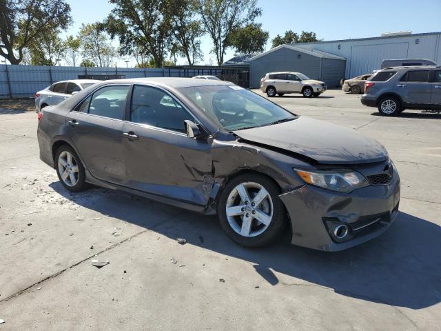 VIN 4T1BF1FK8EU861881 2014 Toyota Camry, L no.4