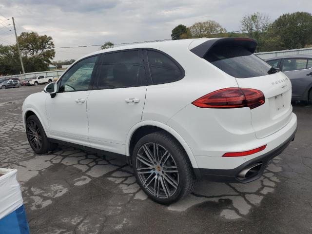 VIN WP1AA2A22HKA85130 2017 PORSCHE CAYENNE no.2