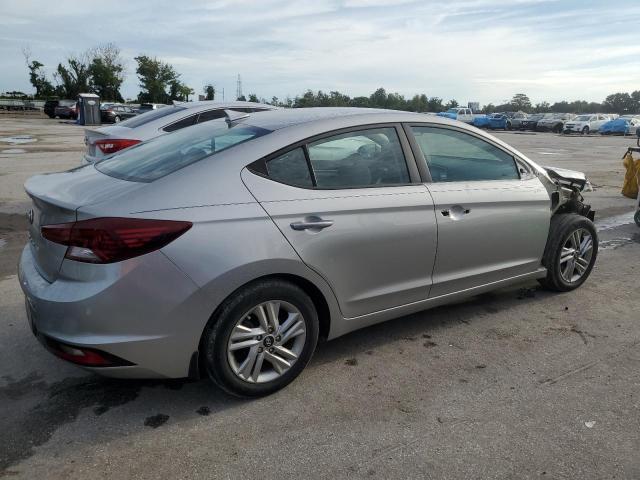 2020 HYUNDAI ELANTRA SE - 5NPD84LF0LH588099