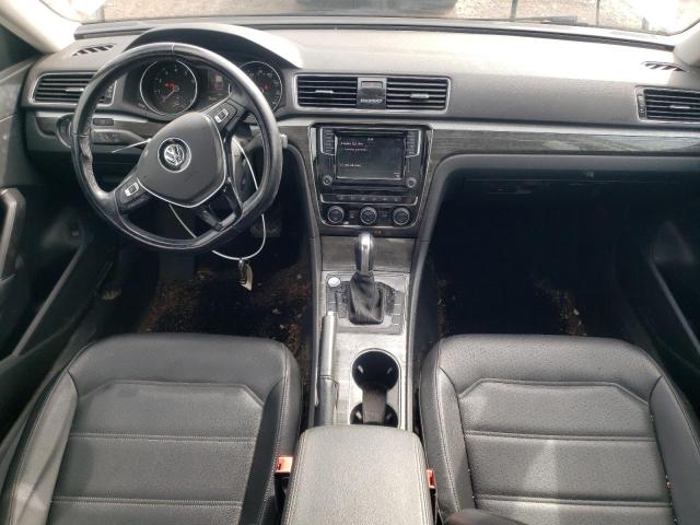 2018 VOLKSWAGEN PASSAT SE - 1VWBA7A35JC013749