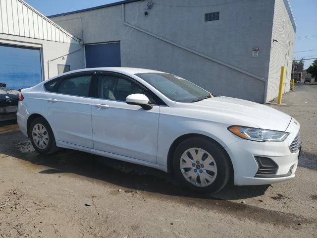 VIN 3FA6P0G76KR281349 2019 Ford Fusion, S no.4