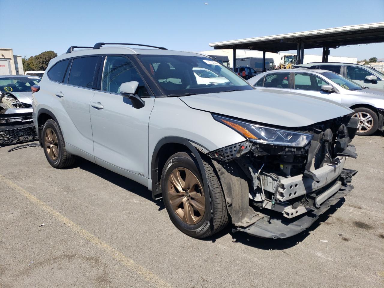 Lot #2991586982 2022 TOYOTA HIGHLANDER