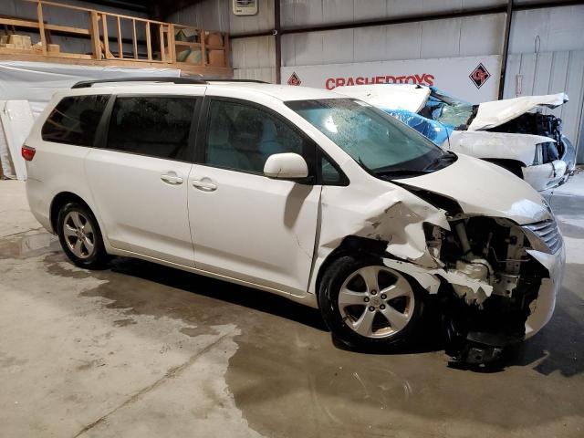 VIN 5TDKK3DC5FS560837 2015 Toyota Sienna, LE no.4