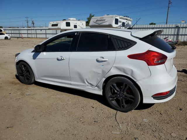 VIN 1FADP3L97JL332094 2018 FORD FOCUS no.2