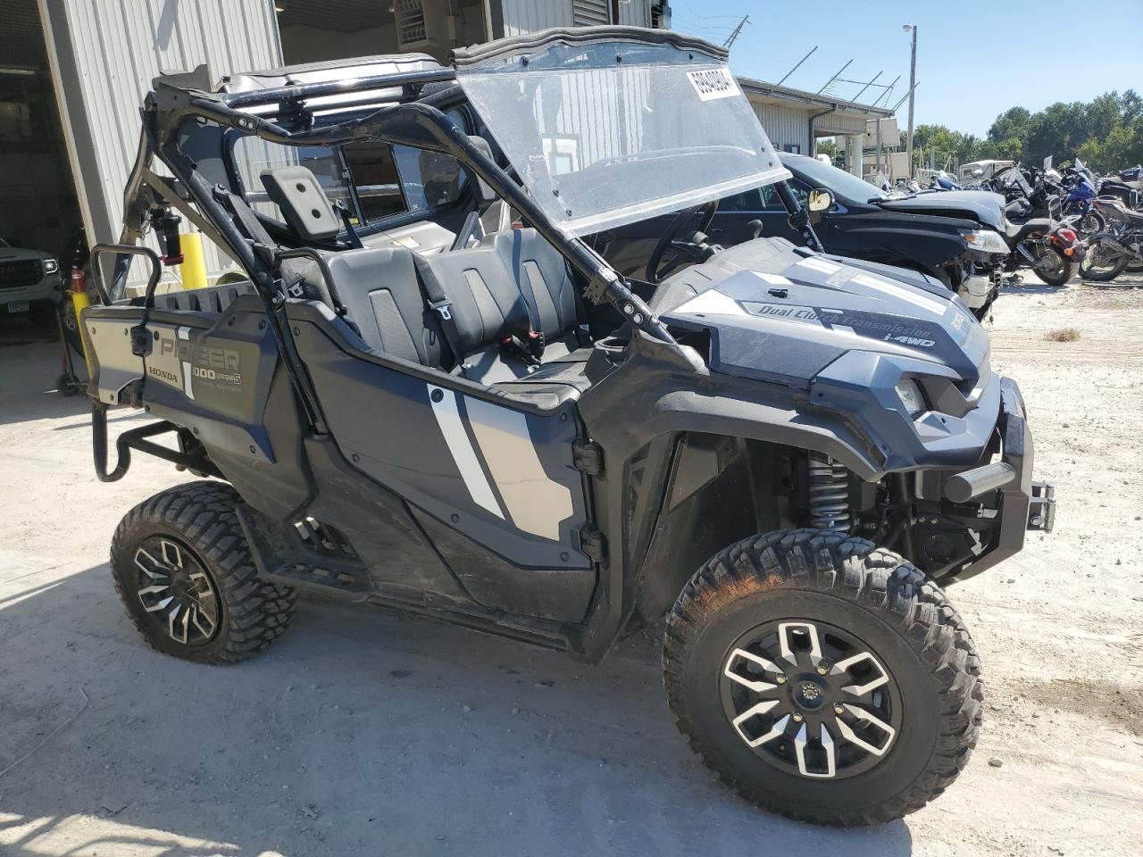 1HFVE04K1P4700640 HONDA PIONEER 2023