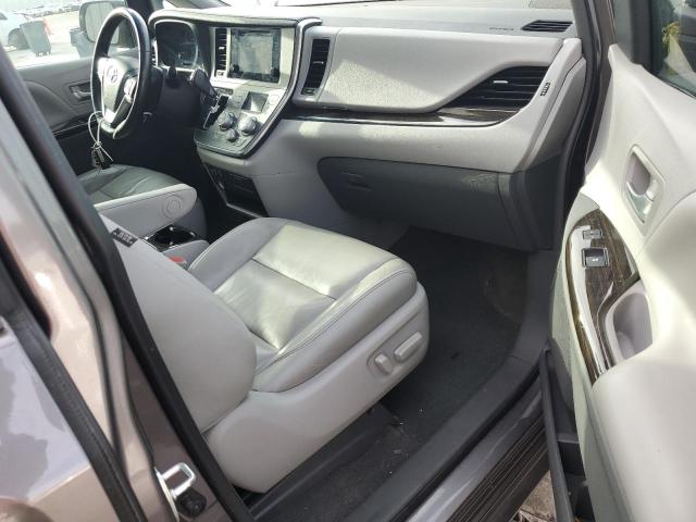 2016 TOYOTA SIENNA XLE - 5TDYK3DC6GS697829
