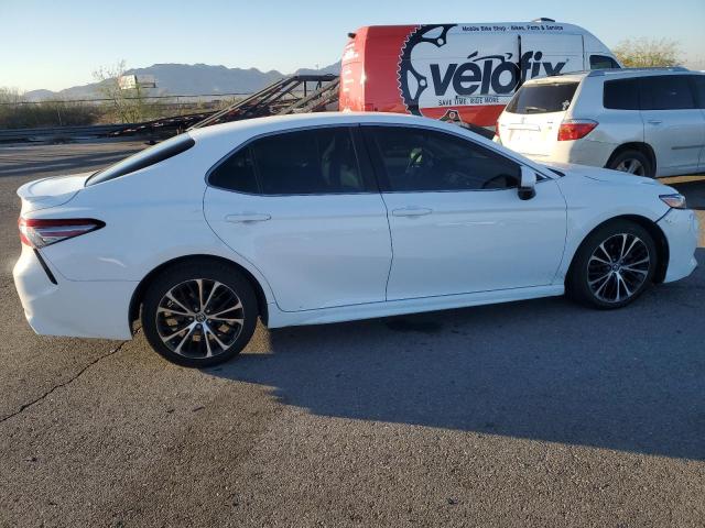 VIN 4T1B11HK3JU652201 2018 Toyota Camry, L no.3