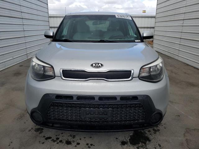 VIN KNDJN2A25G7875318 2016 KIA Soul no.5