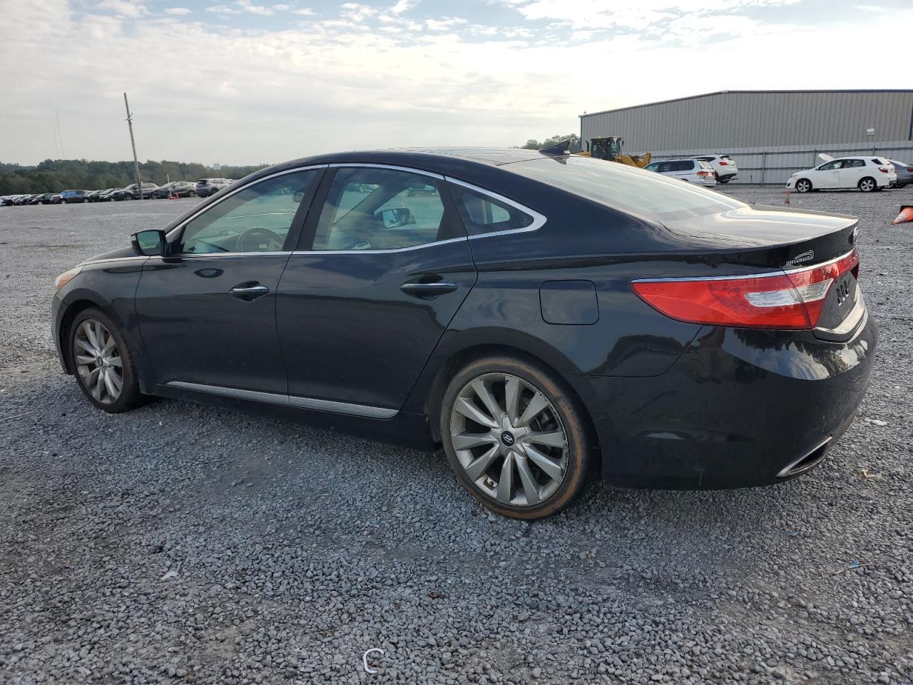 Lot #3044527613 2013 HYUNDAI AZERA GLS