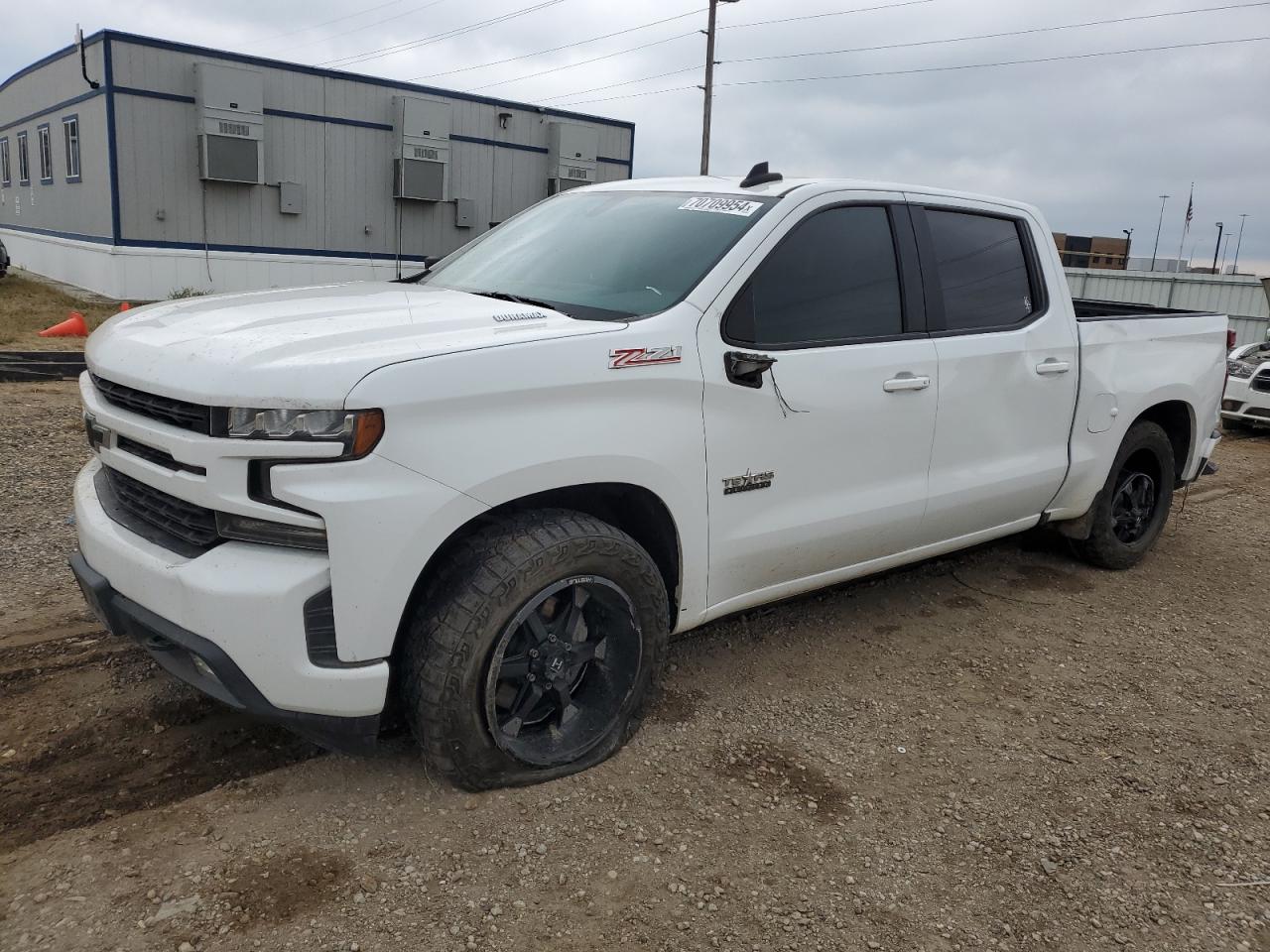 3GCUYEET4MG387566 CHEVROLET SILVERADO 2021